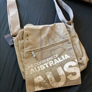 Australia cross over bag